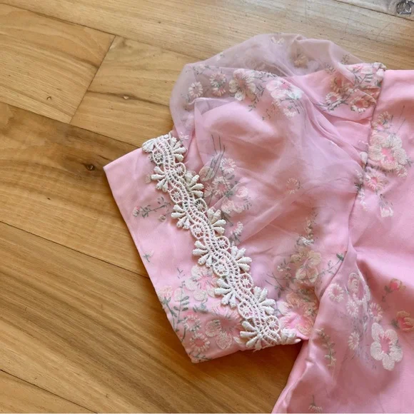 Vintage Size XS/2 Princess Style Pink Floral Maxi Dress with Bow Back - Picture 3 of 9